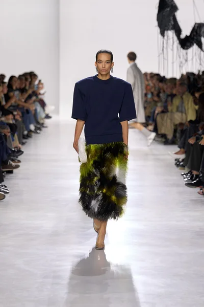 Look 65